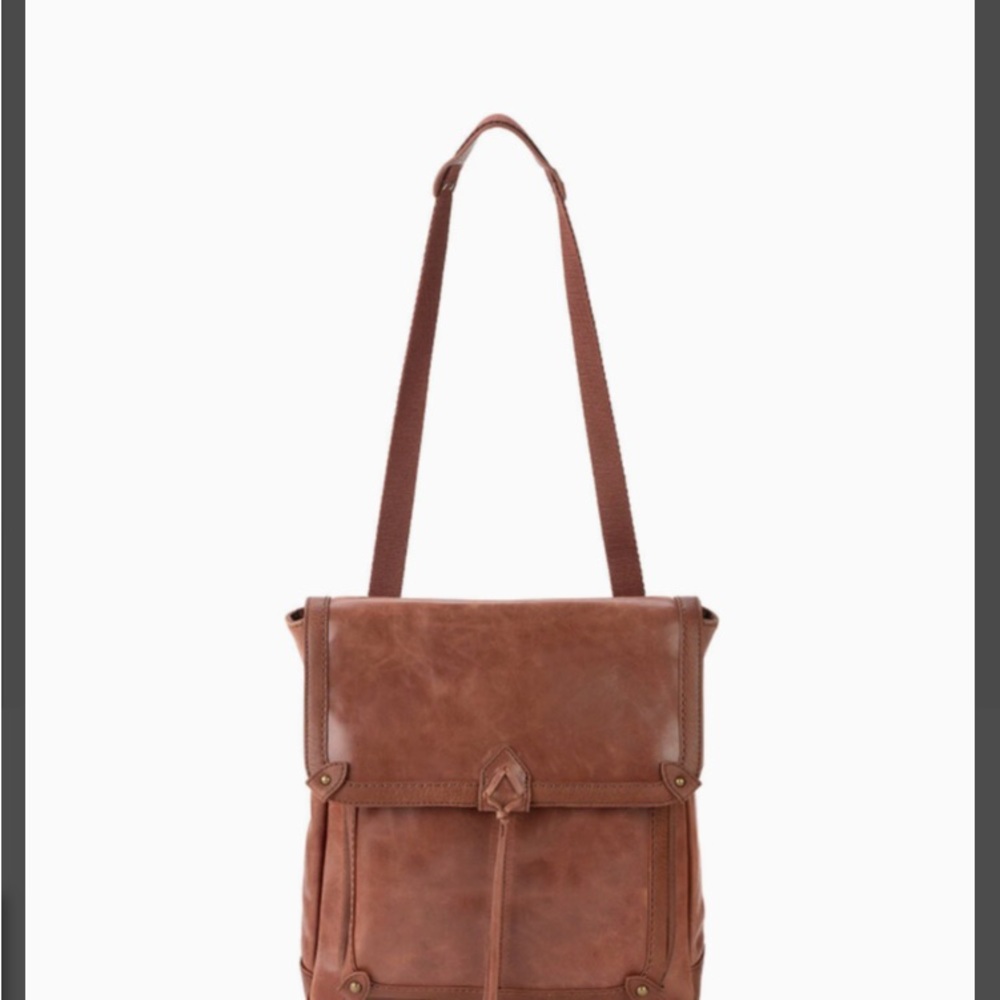 Back pack. Thesak.leather brown